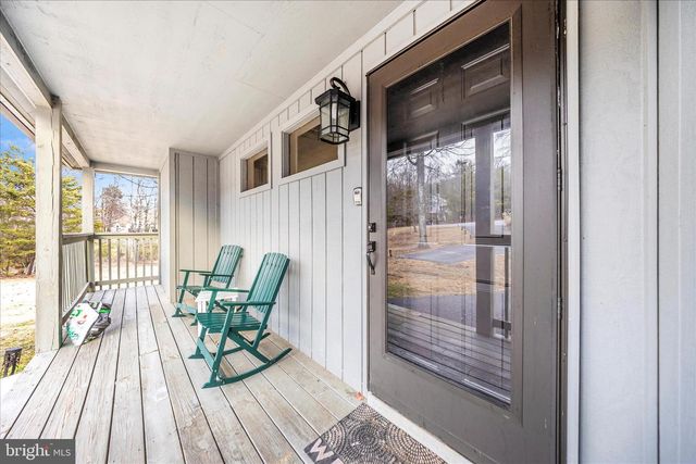 90 ATLATL LN, Hedgesville, WV 25427