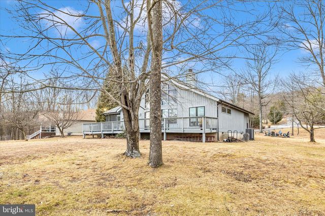 90 ATLATL LN, Hedgesville, WV 25427