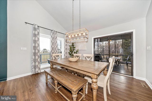 90 ATLATL LN, Hedgesville, WV 25427