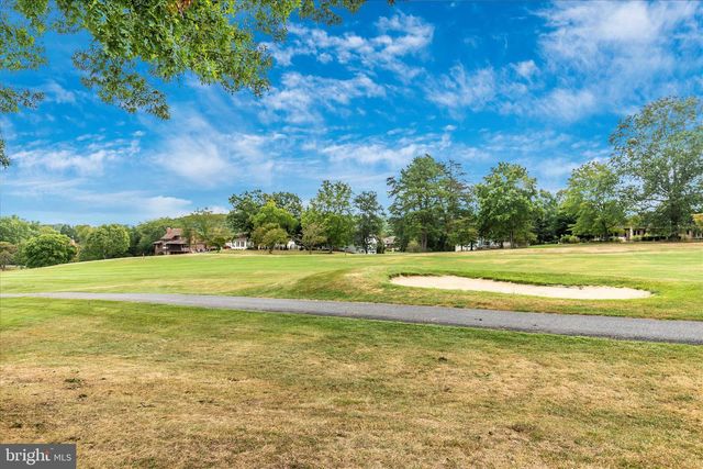 90 ATLATL LN, Hedgesville, WV 25427