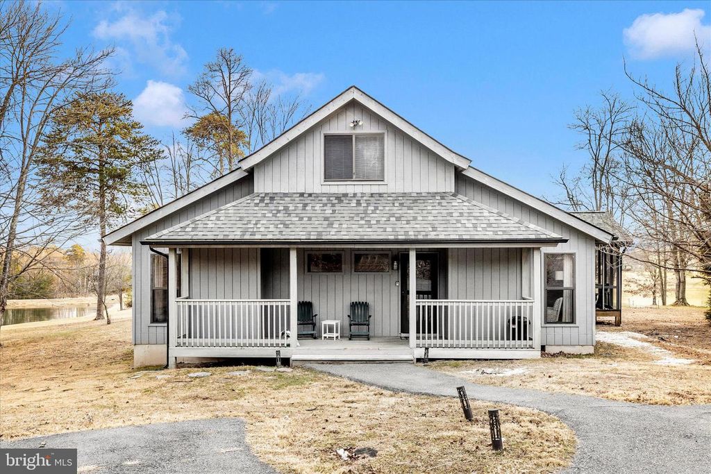 90 ATLATL LN, Hedgesville, WV 25427