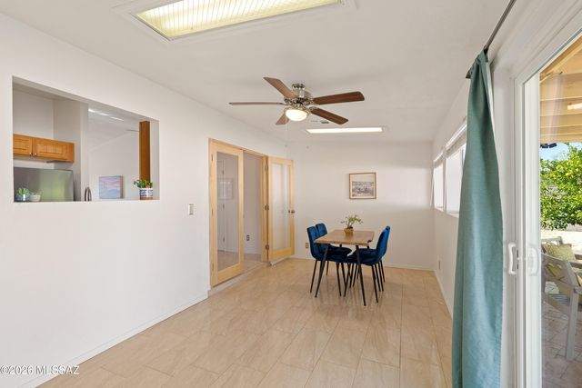 7313 N Camino De La Tierra, Tucson, AZ 85741