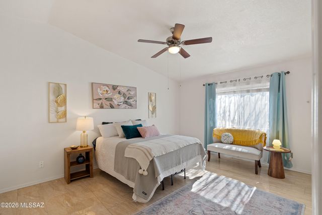 7313 N Camino De La Tierra, Tucson, AZ 85741