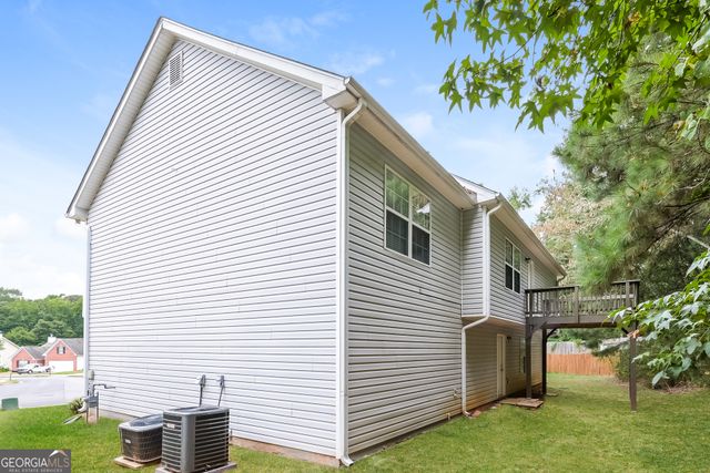 1599 Queen Elizabeth Drive, Locust Grove, GA 30248