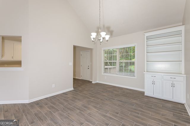 1599 Queen Elizabeth Drive, Locust Grove, GA 30248