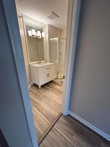 7625 Edinborough Way 2318, Edina, MN 55435