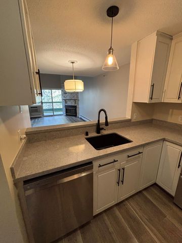 7625 Edinborough Way 2318, Edina, MN 55435