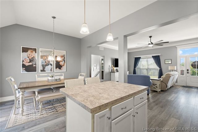 6006 Deer Trace Way, Georgetown, IN 47122