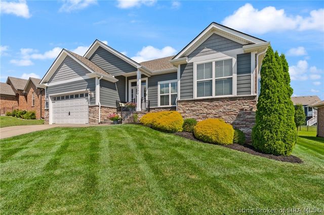 6006 Deer Trace Way, Georgetown, IN 47122