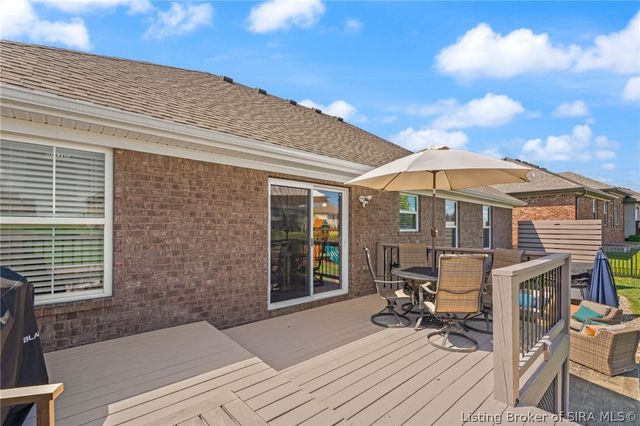6006 Deer Trace Way, Georgetown, IN 47122