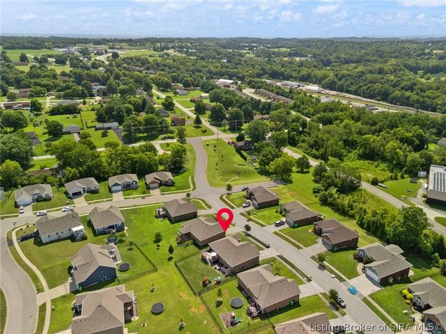 6006 Deer Trace Way, Georgetown, IN 47122