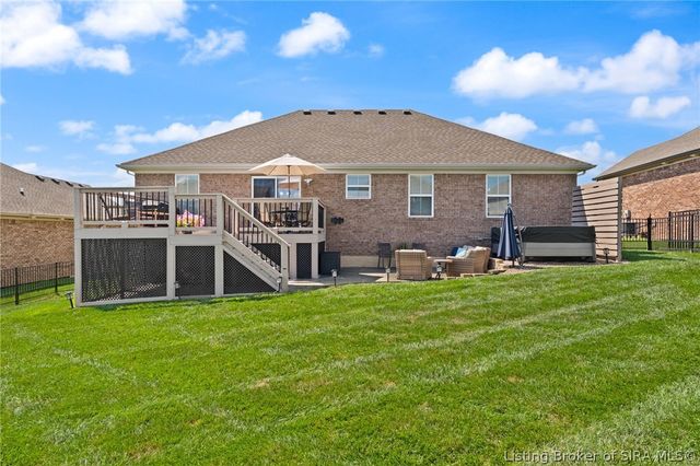 6006 Deer Trace Way, Georgetown, IN 47122
