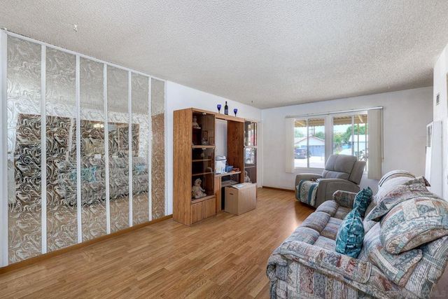 965 Spinel Ave., El Cajon, CA 92021