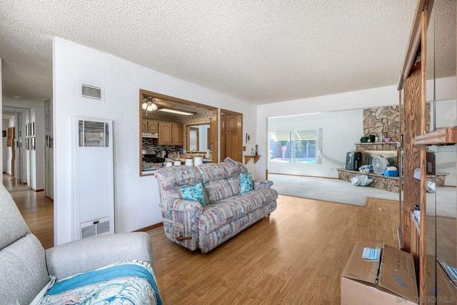 965 Spinel Ave., El Cajon, CA 92021