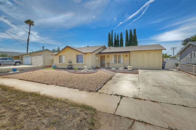 965 Spinel Ave., El Cajon, CA 92021