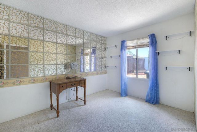 965 Spinel Ave., El Cajon, CA 92021