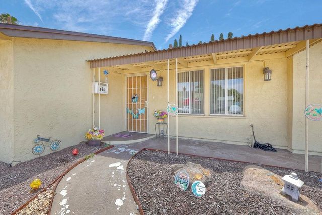 965 Spinel Ave., El Cajon, CA 92021