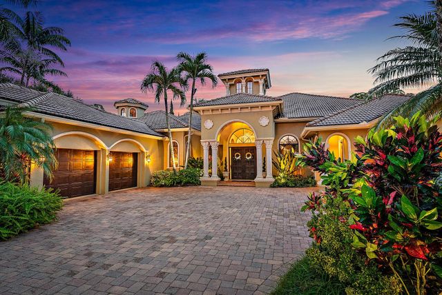 7730 Woodsmuir Drive, Palm Beach Gardens, FL 33412