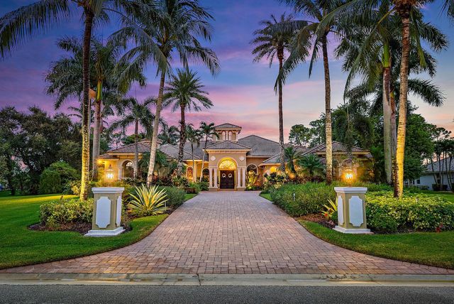 7730 Woodsmuir Drive, Palm Beach Gardens, FL 33412