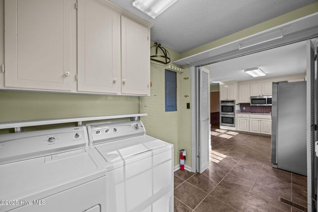 1206 W Highland Avenue, Kinston, NC 28501