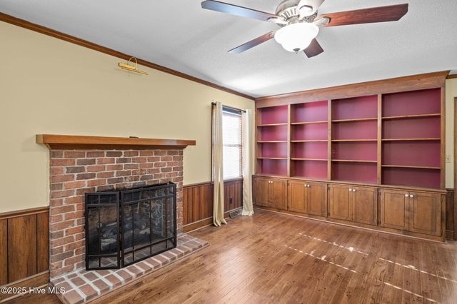 1206 W Highland Avenue, Kinston, NC 28501