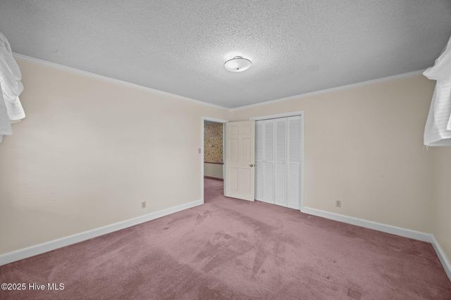 1206 W Highland Avenue, Kinston, NC 28501