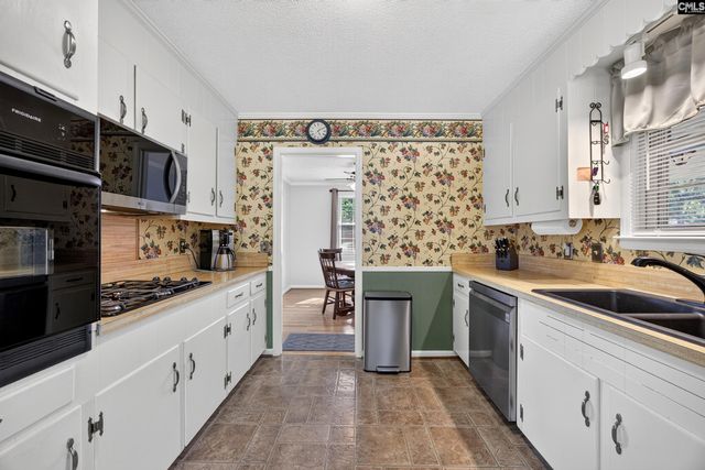 1332 Hummingbird Drive, West Columbia, SC 29169