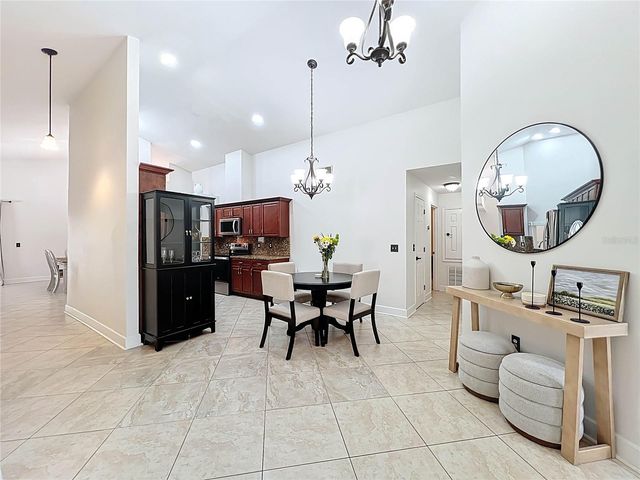 1243 WHISPERING WINDS COURT, Apopka, FL 32703