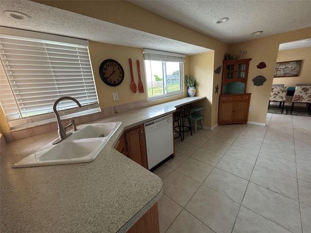 650 HARTFORD DRIVE NW, Port Charlotte, FL 33952