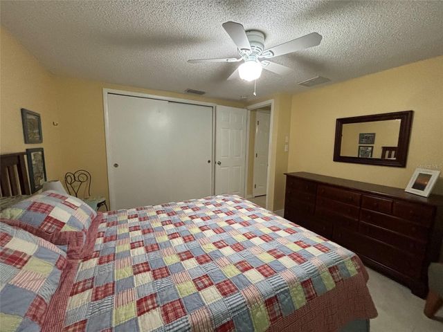 650 HARTFORD DRIVE NW, Port Charlotte, FL 33952