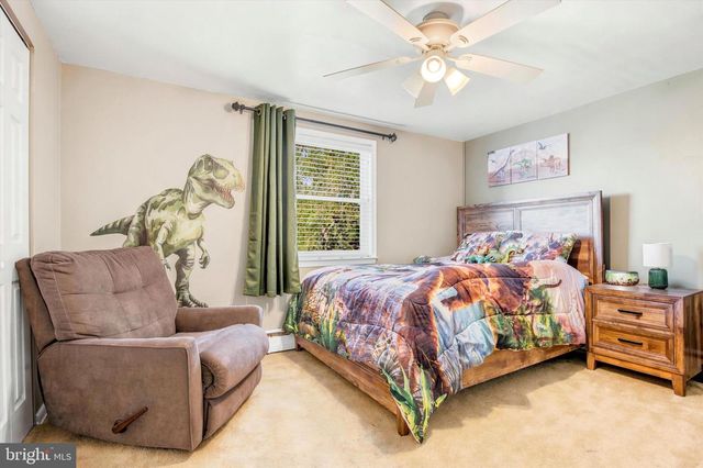 1013 BUNTING RD, Norristown, PA 19403