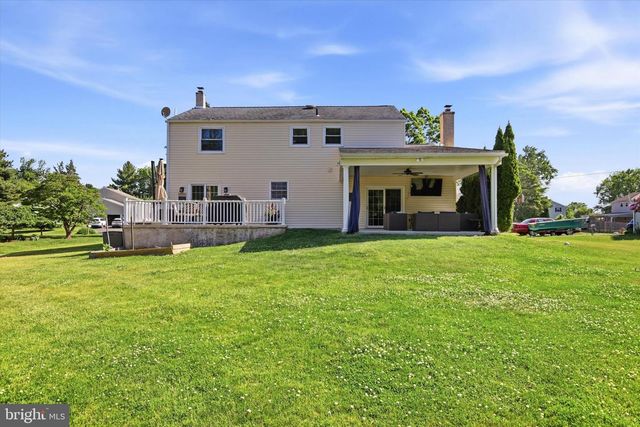1013 BUNTING RD, Norristown, PA 19403
