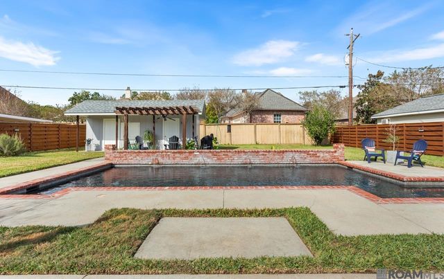 6449 Peggy St, Baton Rouge, LA 70808