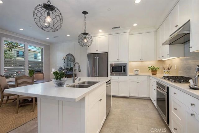 274 Rodeo, Irvine, CA 92602