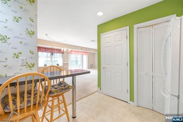 401 Dercole 111, Norwood, NJ 07642