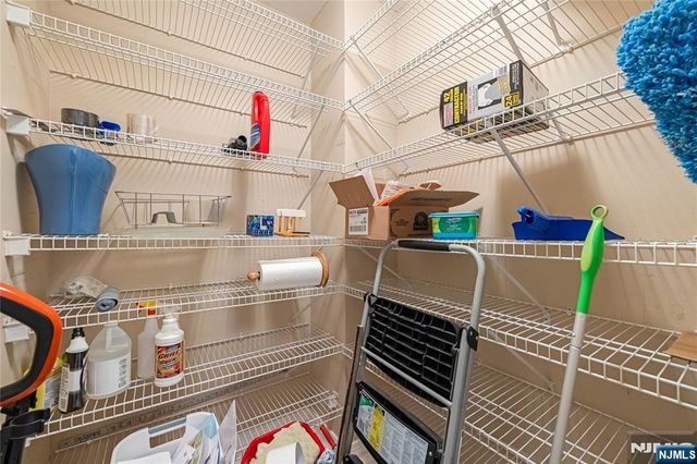 401 Dercole 111, Norwood, NJ 07642