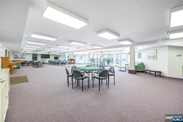 401 Dercole 111, Norwood, NJ 07642