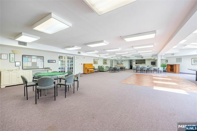 401 Dercole 111, Norwood, NJ 07642