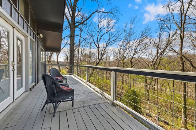 4 Billingsley Lane, Bella Vista, AR 72715