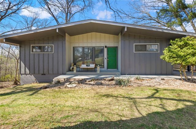 4 Billingsley Lane, Bella Vista, AR 72715