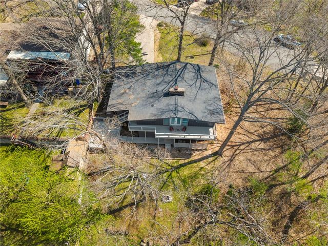 4 Billingsley Lane, Bella Vista, AR 72715