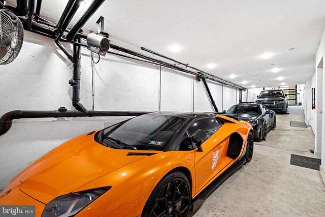 722 N 3RD ST, Philadelphia, PA 19123