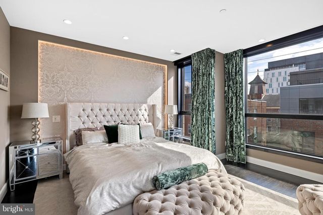 722 N 3RD ST, Philadelphia, PA 19123