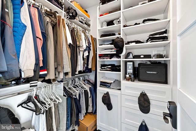 722 N 3RD ST, Philadelphia, PA 19123