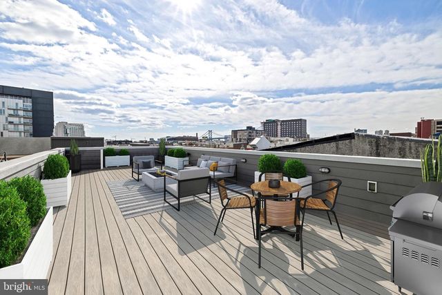 722 N 3RD ST, Philadelphia, PA 19123