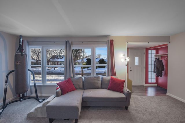 1252 10th Avenue N, Saint Cloud, MN 56303