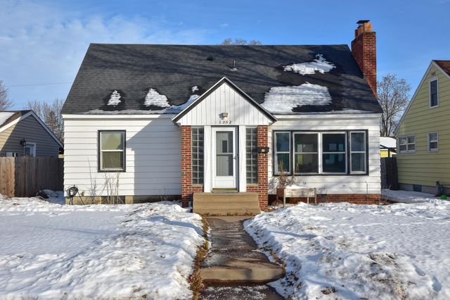 1252 10th Avenue N, Saint Cloud, MN 56303