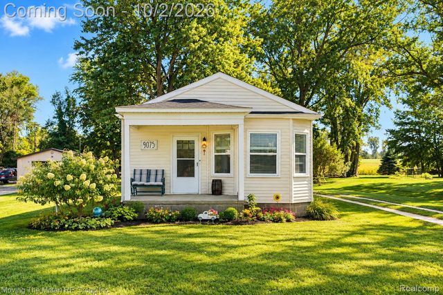 9075 Tuttle Hill Road, Augusta Charter Township, MI 48191