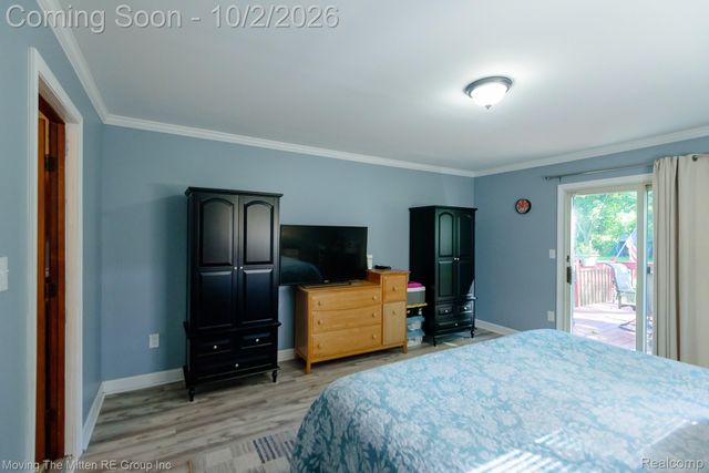 9075 Tuttle Hill Road, Augusta Charter Township, MI 48191