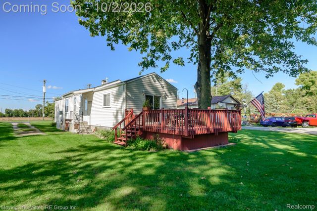 9075 Tuttle Hill Road, Augusta Charter Township, MI 48191